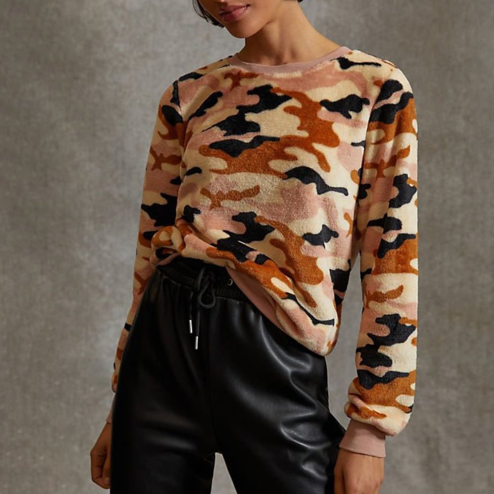 HTF Anthropologie Dayna Fuzzy Velour Top - Picture 1 of 3